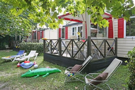 Wählen sie aus einer großen zahl verschiedener ausstattungen. "Selectcamp Mobilheim mit 3 Schlafzimmern Butterfly ...