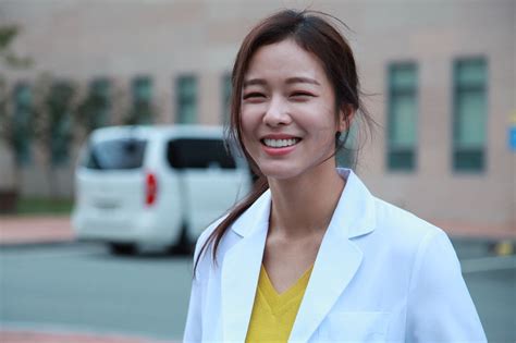 kyung soo jin shares her thoughts about making cameo on “untouchable” soompi