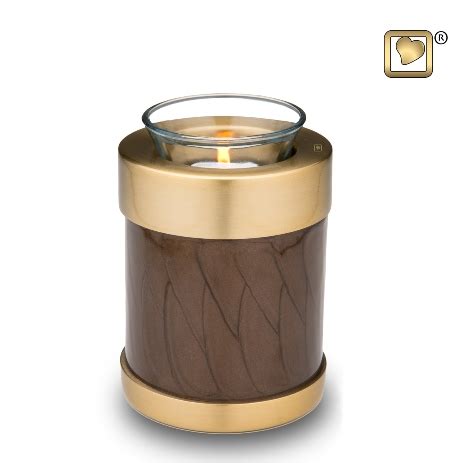 Each cat cremation urn can hold the entire ashes of most cats. Cremation Urns & Keepsakes | Ashes Jewellery | Delivery ...