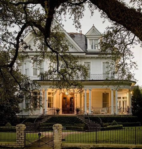 Charming Historic Home On St Charles Avenue In New Orleans Photos