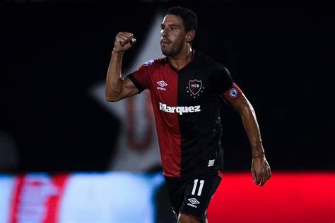 Rosario central y newell's old boys jugarán esta noche el clásico de la ciudad en el estadio gigante de arroyito, por el interzonal de rosario central: Ver Gratis Rosario Central VS Newells Old Boys EN VIVO ...