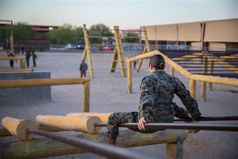 Handhs Squadron Obstacle Course Marine Corps Air Station Yuma News