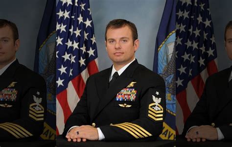 Navy Seal Medal Of Honor Recipient Proved Mettle In Hand To Hand Combat