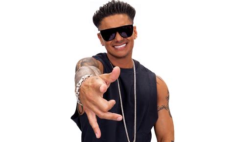 Pauly d bio/wiki, net worth, married 2018. DJ Pauly D - Artists