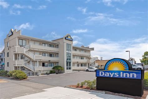 Days Inn By Wyndham Seattle North Of Downtown Seattle Wa Hotels