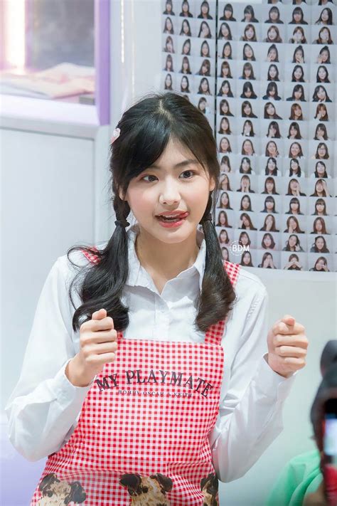 เสียงแจ้งเตือนน้องจี้ น่ารักกกก💗🥰 #โลกของหนูจีจี้ #jejebnk48 #bnk48 #วันวันนั่งหวีดแต่น้องจี้ จีจี้ bnk48 | แฟชั่น, คาวาอี, แมวน้อย