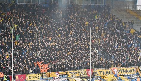 They were one of the most successful and most popular teams in east germany and after the reunification of germany they played 4 seasons in the bundesliga. Dynamo Dresden: Fans sorgten für Ausschreitungen