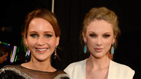 Jennifer Lawrence And Taylor Swift Send Each Other Congratulatory Texts