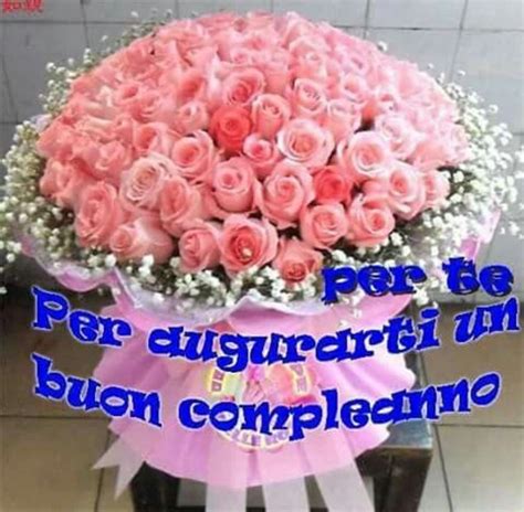Rose flowers are used to express deep emotions of love, passion. Buon Compleanno Maria Luisa Gif | AuguriBlog
