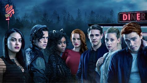 Riverdale Unveils Throwback Looks As Cast Play Their Characters