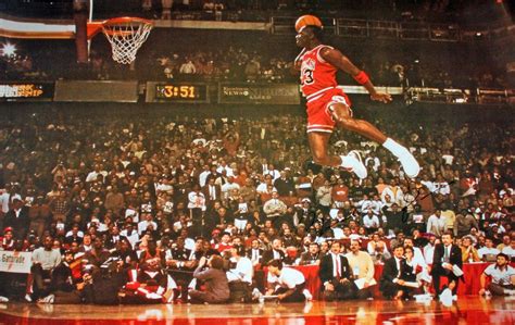 Michael Jordan Wallpapers Free Throw Dunk Wallpaper Cave