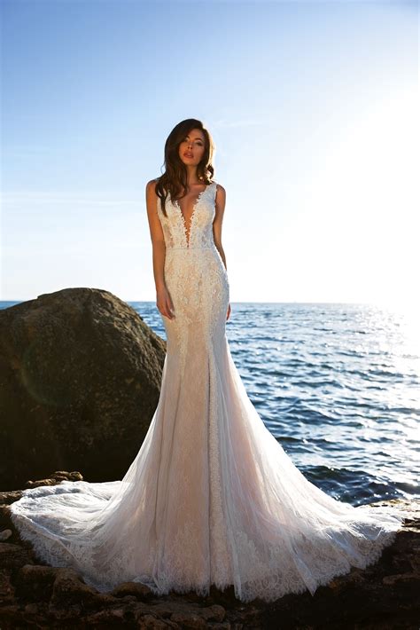 W 2017 roku wyszła za mąż za pawła rucza, ale małżeństwo nie przetrwało. Nowa! ani razu nie założona Suknia Ślubna - Płock /Płońsk ...