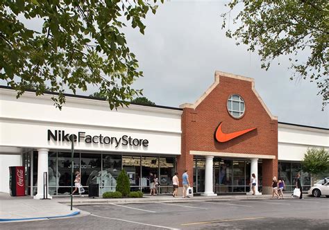 This center contains 40 stores and 2 restaurants (see below). Calhoun Premium Outlets - Outlet mall in Georgia. Location ...
