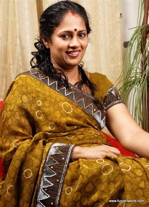 Lakshmi Ramakrishnan Photo Gallery Tv Serial Actress Servers