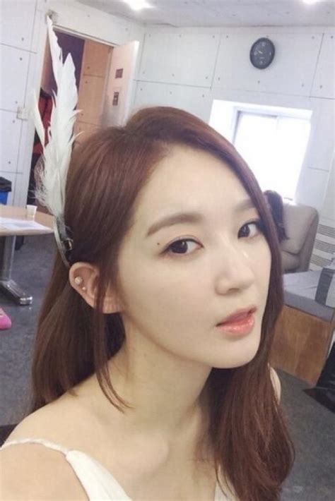 21 beautiful korean short haircuts professional haircuts for girls. 10 Female Kpop Hairstyles: Long vs. Short