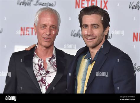 Dan Gilroy Left And Jake Gyllenhaal Arriving To The Netflix Premiere Of Velvet Buzzsaw At