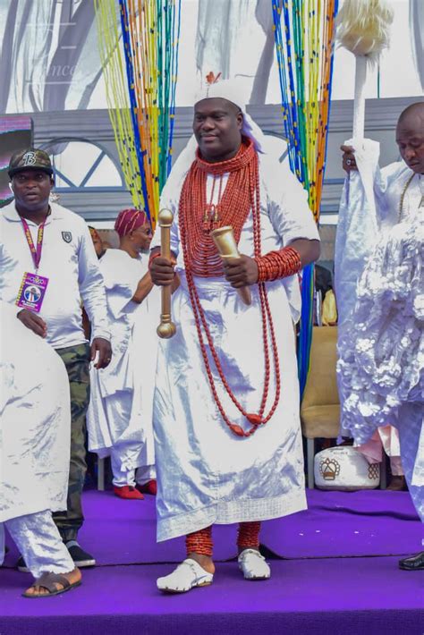 Dele Momodu Ovation On Twitter His Imperial Majesty The Ooni Of Ife