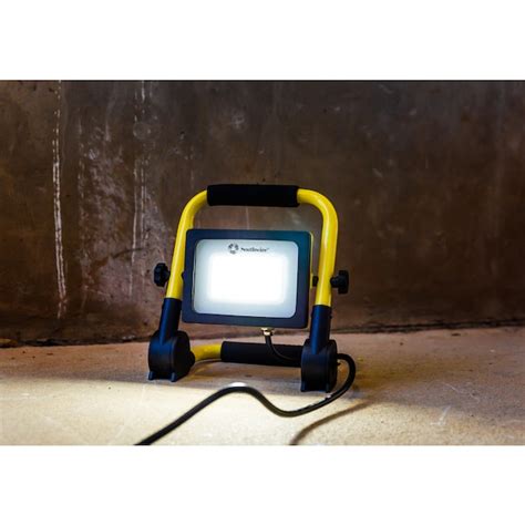 Southwire 1500 Lumen Led Plug In Portable Work Light In The Work Lights