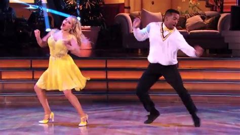 We regularly add new gif animations about and. Alfonso Ribeiro finally unleashes Carlton on 'Dancing With ...
