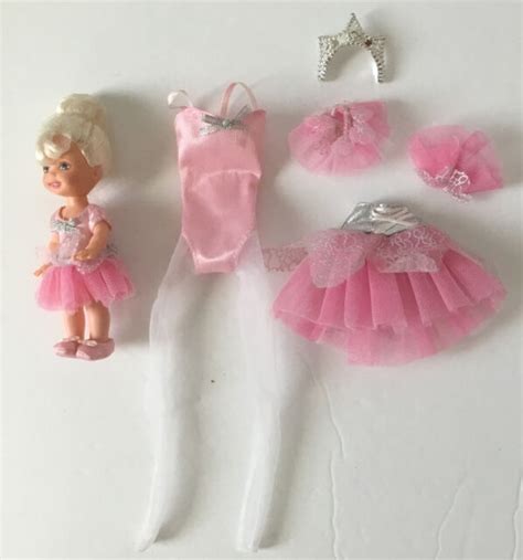 Ballet Recital Barbie Kelly Gift Set Kelly Doll Plus Barbie Oufit