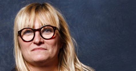 Christine bravo was born on may 13, 1956 in paris, france. Christine Bravo propose d'augmenter le montant de l'amende ...