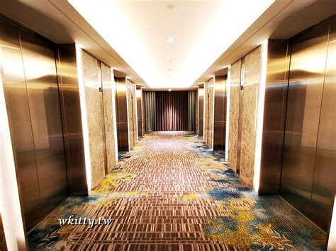 凱撒飯店連鎖（英語：caesar park hotels & resorts）為台灣的五星級飯店之一，也是台灣知名的旅館系統之一，由宏國關係事業經營。 目前凱撒飯店連鎖在台北市（中正區、內湖區、松山區）、新北市(新板特區). 【板橋住宿推薦】板橋凱薩大飯店,頂樓夢幻空中泳池,度假風五星級飯店 - 小環妞 幸福足跡
