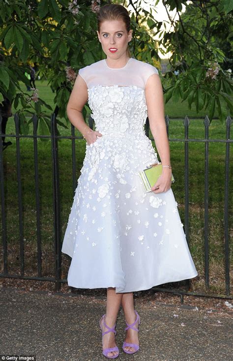 Princesses Beatrice And Eugenie Lead The Glamour At Serpentine Gallery