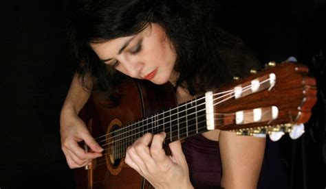 Lauded Classical Guitarists Lily Afshar Thibaut Garcia Play West Michigan