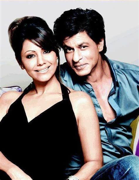 Shahrukh Khan With Wife Gauri Khan Shahrukh Khan Actors Best Actor