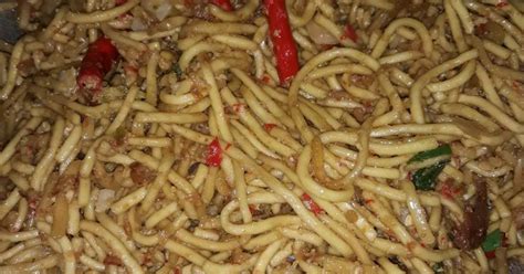 Sesuai namanya, mie basah dijual dalam keadaan basah. 345 resep mie kuning basah goreng enak dan sederhana - Cookpad