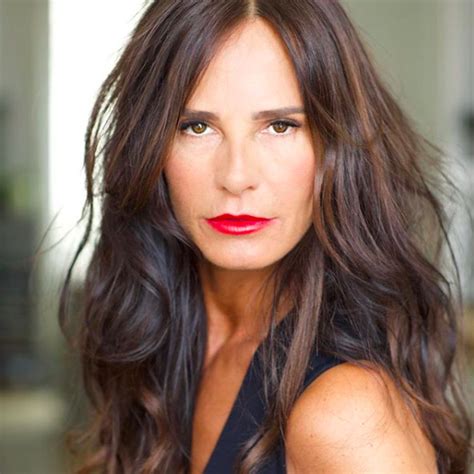 Nathalie marquay (born 17 march 1967 in comines, nord) was miss france in 1987 and her country's representative at miss universe 1987 and miss world 1987. Geneviève de Fontenay gravement accusée par une ex Miss