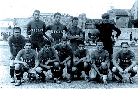 Campus estivo accademia del portiere. LA STORIA DEL PESCARA CALCIO
