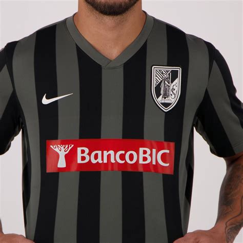Vitória de guimarães have finished third in the primeira liga on four occasions. Camisa Nike Vitória Guimarães Away 2016 - FutFanatics