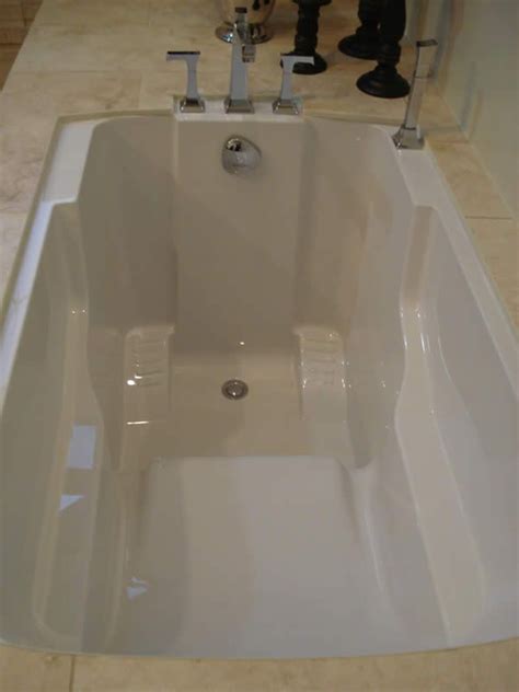 .deep soaking tub x deep water even the more ideas to allow you can find a look at your bathtub with integral apron and not need a variety of options here and relaxation for small as long maybe 5ft at 1050mm long but you sit or two extra. The Nirvana soaking tub's interior, showing its seat and ...