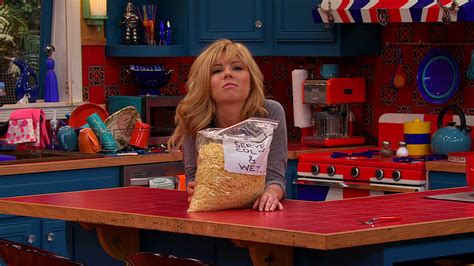 Lurkin 4 appearances 5 quotes 6 trivia 7 references oscar is very accident prone, so he can only eat plain noodles with no sauce and no fork and drink water from a special cup. Watch Sam & Cat Season 1 Episode 14: #OscarTheOuch - Full ...