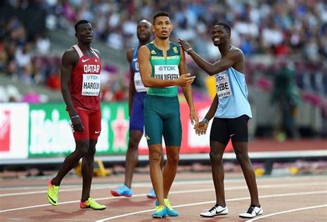 Van niekerk clocked 45.58 seconds on tuesday, a modest time compared with his world record of 43.03. Wayde Van Niekerk Books World Champs 400m Final Spot in ...