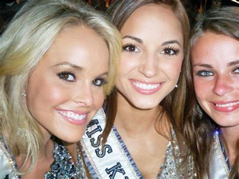 Dallas Cowboy Sues Texas Beauty Queen For Engagement Ring Photo 2 Pictures Cbs News
