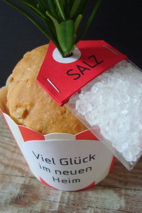 Alles gute und die besten glückwünsche zum vollbrachten umzug! brot und salz zum einzug. Kleefalter: Viel Glück im neuen Heim...