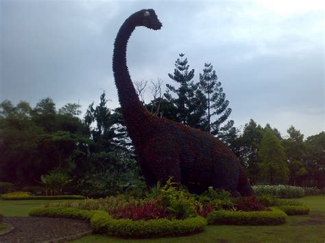 Saya mengetahuinya ketika saya berkesempatan untuk mengunjungi malang pada kesempatan ketiga di awal tahun 2018. Martika's Blog: REKREASI KE TAMAN BUNGA NUSANTARA