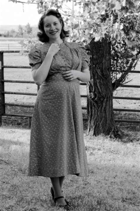 40 Vintage Photos Prove That Women Are Beautiful During Pregnancy