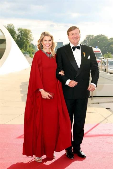 Die hochzeit von kronprinzessin victoria von schweden und ihrem ehemaligen fitnesstrainer daniel westling, seit dem 19. Königin Maxima: Sie wird zur Königin des Abends (con ...