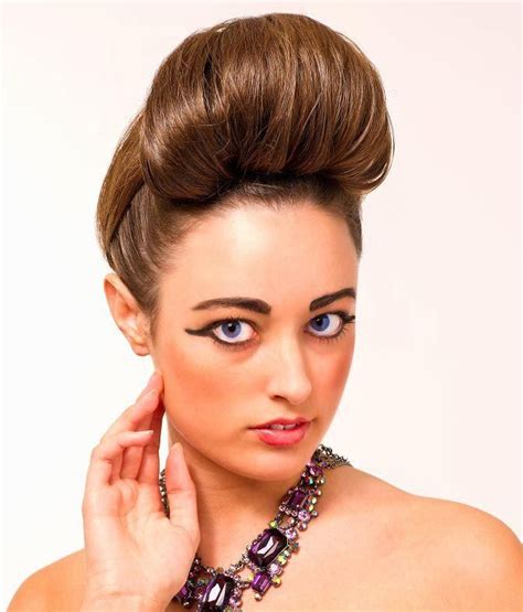 Beehive Or Quiff Beehive Hair Hair Pictures Retro Hairstyles