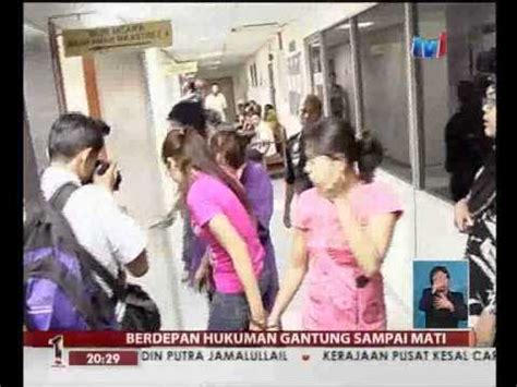 Kata netizen, hukuman yang diperuntukan itu tidak setimpal dengan kehilangan nyawa, apatah lagi jika kemalangan terbabit membabitkan kecuaian termasuk memandu di bawah pengaruh alkohol. Penganggur Berdepan Hukuman Gantung Sampai Mati - YouTube