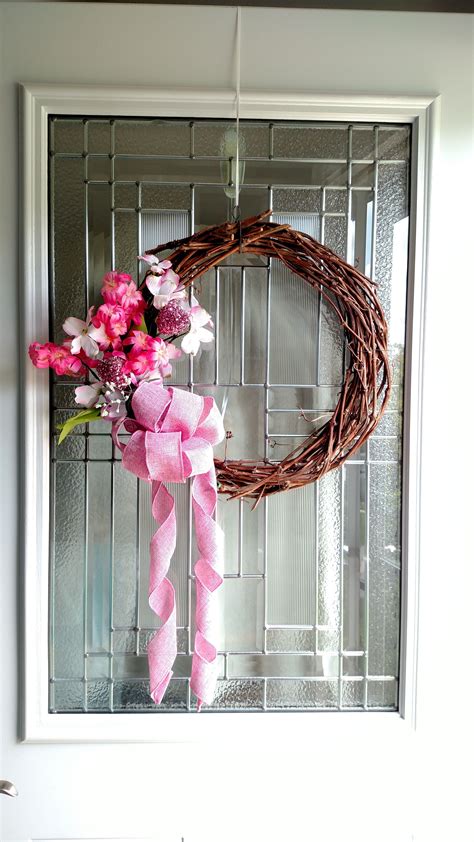 Easiest Way To Hang Wreaths On Exterior Doors Hanging Wreath Wreaths