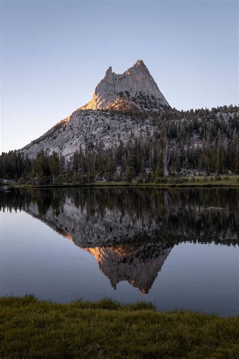 Cathedral Lake Reflecting Cathedral Peak Ryosemite