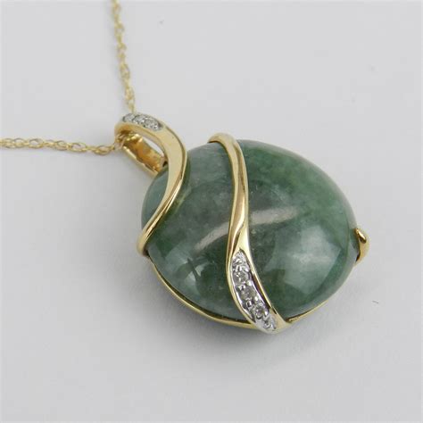 Diamond And Jade Pendant Necklace 14k Yellow Gold 18 Chain Healing Gemstone