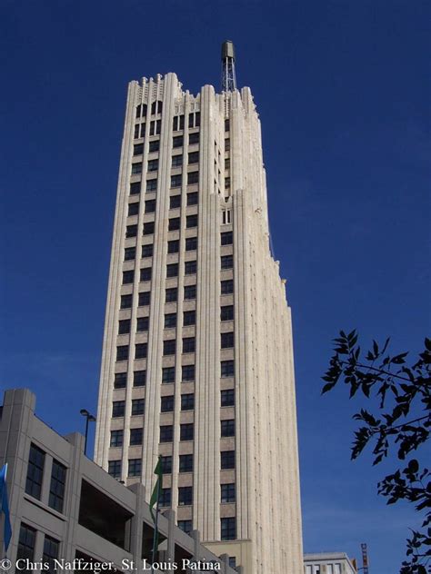 Continental Building Acrobatics Saint Louis Patina