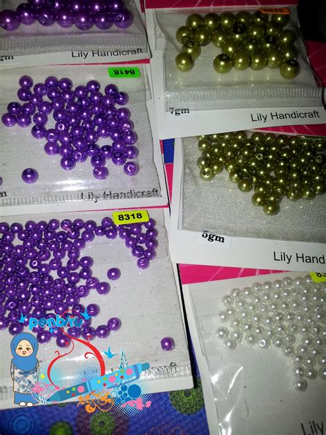 Kampuh balik kampuh balik yaitu kampuh yang dikerjakan dengan teknik membalikkan dengan dua kali jahit dan dibalikkan dengan cara, pertama dengan menjahit bagian. www.penbiru.com: CARA MENJAHIT MANIK - PEARL