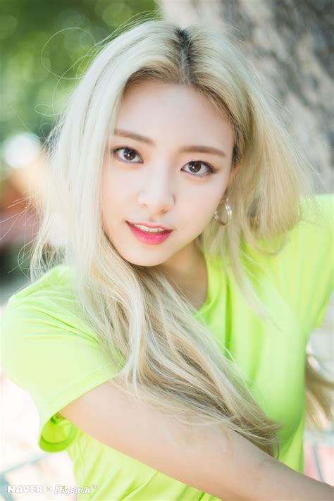 Itzy Yuna It Z Icy Promotion Photoshoot By Naver X Dispatch Itzy Photo 42966235 Fanpop