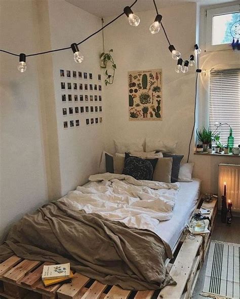 10 Cozy Minimalist Bedroom Decorating Ideas